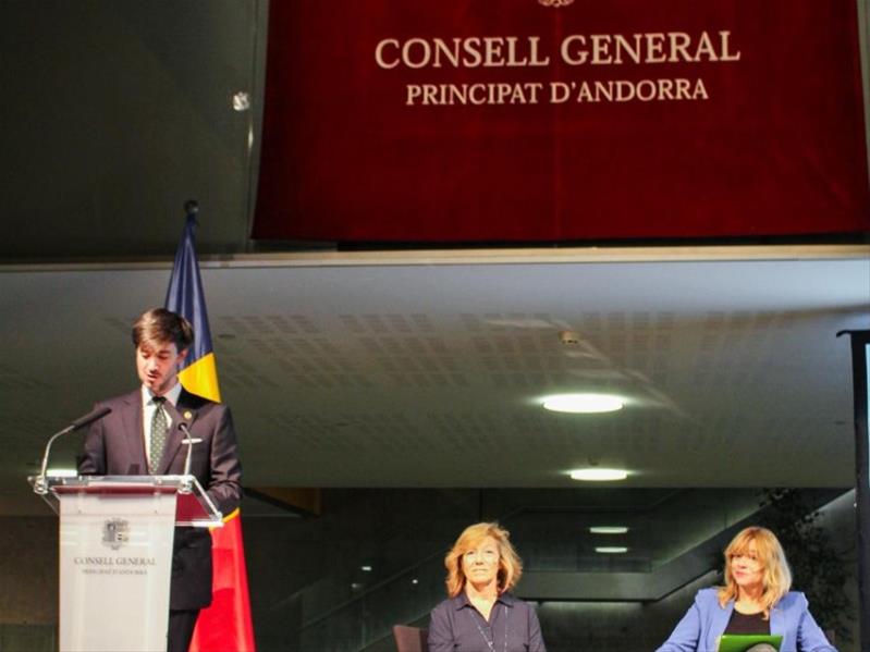 Prevenir el consum d’alcohol entre els joves ha de ser una acció comunitària